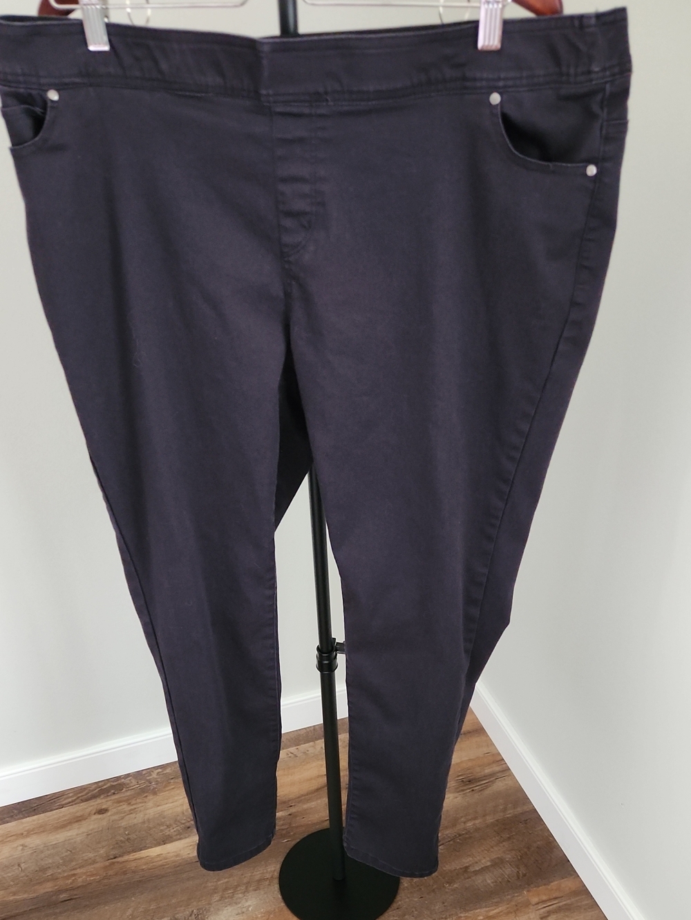 Kim Rogers Pull on Black Pants - 18W